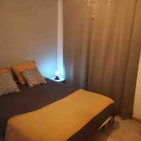 Charmant Appartement Au Calme Μπουργκ-αν-Μπρες Εξωτερικό φωτογραφία